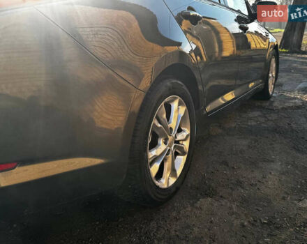 Сірий Кіа Оптіма, об'ємом двигуна 2.36 л та пробігом 218 тис. км за 9200 $, фото 11 на Automoto.ua