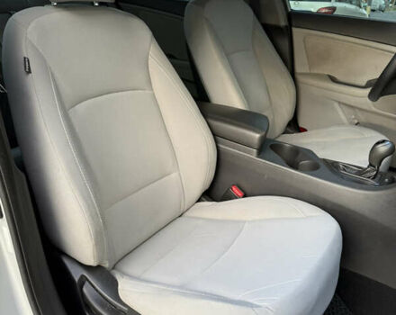 Сірий Кіа Оптіма, об'ємом двигуна 2.36 л та пробігом 196 тис. км за 7500 $, фото 22 на Automoto.ua