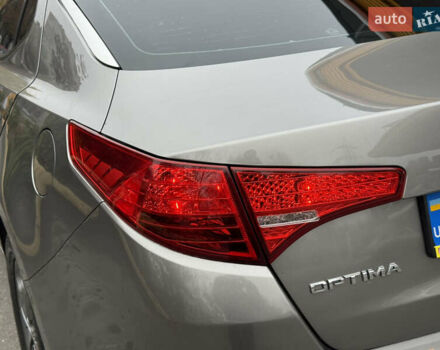 Сірий Кіа Оптіма, об'ємом двигуна 2.4 л та пробігом 221 тис. км за 6699 $, фото 24 на Automoto.ua