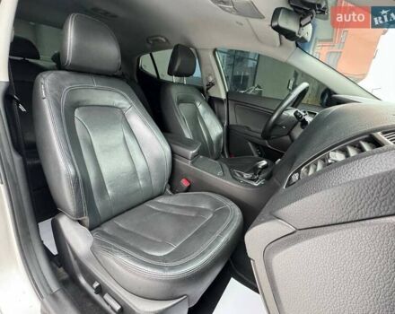 Сірий Кіа Оптіма, об'ємом двигуна 2 л та пробігом 179 тис. км за 10700 $, фото 15 на Automoto.ua