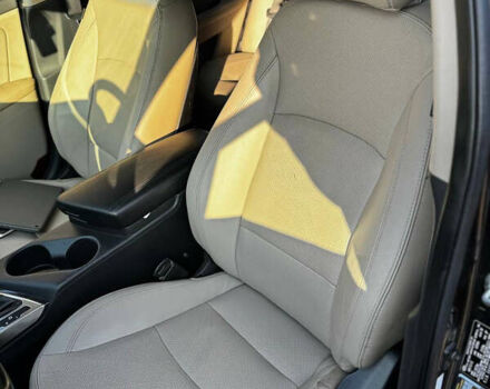 Сірий Кіа Оптіма, об'ємом двигуна 2.36 л та пробігом 218 тис. км за 9200 $, фото 25 на Automoto.ua