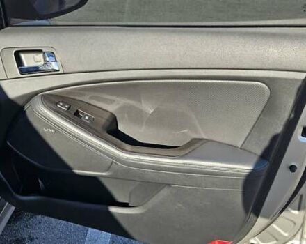 Кіа Оптіма 2012 у Запоріжжя на Automoto.ua Сірий Кіа Оптіма, об'ємом двигуна 1.69 л та пробігом 193 тис. км за 9500 $, фото 14 на Automoto.ua