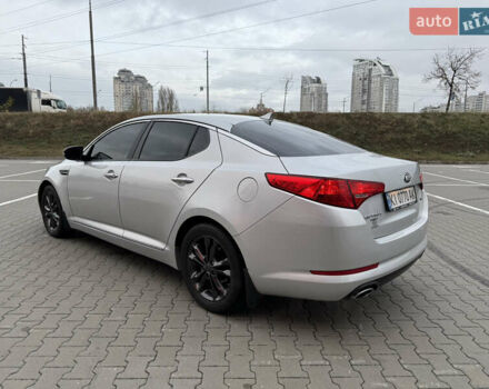 Серый Киа Оптима, объемом двигателя 2.36 л и пробегом 196 тыс. км за 7500 $, фото 10 на Automoto.ua