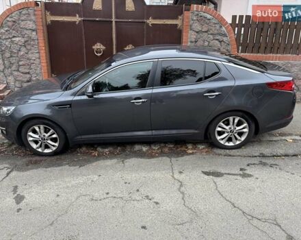 Серый Киа Оптима, объемом двигателя 2 л и пробегом 211 тыс. км за 10200 $, фото 4 на Automoto.ua