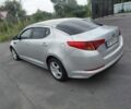 Сірий Кіа Оптіма, об'ємом двигуна 2 л та пробігом 300 тис. км за 7519 $, фото 4 на Automoto.ua