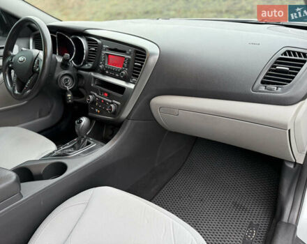 Серый Киа Оптима, объемом двигателя 2.36 л и пробегом 196 тыс. км за 7300 $, фото 19 на Automoto.ua