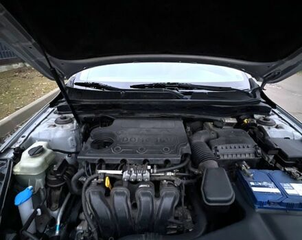 Серый Киа Оптима, объемом двигателя 2 л и пробегом 330 тыс. км за 8300 $, фото 12 на Automoto.ua