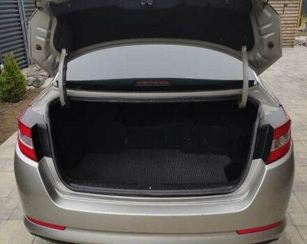 Серый Киа Оптима, объемом двигателя 2.4 л и пробегом 200 тыс. км за 10500 $, фото 17 на Automoto.ua