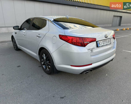 Сірий Кіа Оптіма, об'ємом двигуна 2.36 л та пробігом 196 тис. км за 7500 $, фото 10 на Automoto.ua