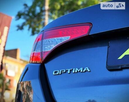 Серый Киа Оптима, объемом двигателя 2 л и пробегом 259 тыс. км за 9999 $, фото 16 на Automoto.ua