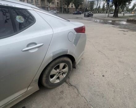 Серый Киа Оптима, объемом двигателя 2 л и пробегом 450 тыс. км за 5500 $, фото 2 на Automoto.ua