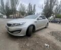 Серый Киа Оптима, объемом двигателя 2 л и пробегом 450 тыс. км за 5500 $, фото 1 на Automoto.ua