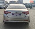 Серый Киа Оптима, объемом двигателя 2 л и пробегом 179 тыс. км за 11700 $, фото 4 на Automoto.ua