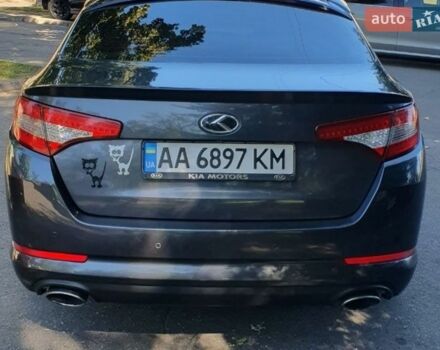 Сірий Кіа Оптіма, об'ємом двигуна 2 л та пробігом 215 тис. км за 10700 $, фото 3 на Automoto.ua