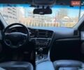 Сірий Кіа Оптіма, об'ємом двигуна 2 л та пробігом 217 тис. км за 8800 $, фото 16 на Automoto.ua