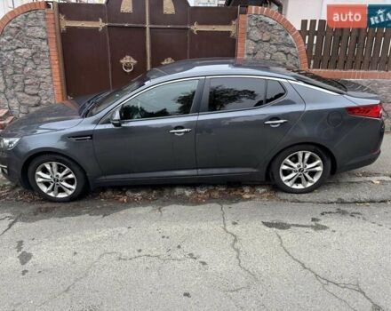 Сірий Кіа Оптіма, об'ємом двигуна 2 л та пробігом 211 тис. км за 10000 $, фото 9 на Automoto.ua