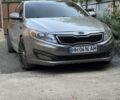 Сірий Кіа Оптіма, об'ємом двигуна 2 л та пробігом 200 тис. км за 9296 $, фото 1 на Automoto.ua