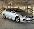 Серый Киа Оптима, объемом двигателя 2 л и пробегом 175 тыс. км за 7200 $, фото 2 на Automoto.ua