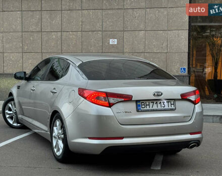 Серый Киа Оптима, объемом двигателя 2 л и пробегом 168 тыс. км за 9200 $, фото 17 на Automoto.ua