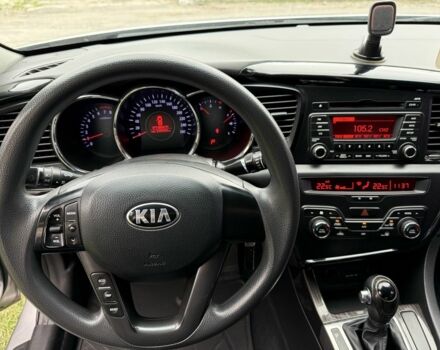Серый Киа Оптима, объемом двигателя 2 л и пробегом 280 тыс. км за 7500 $, фото 9 на Automoto.ua