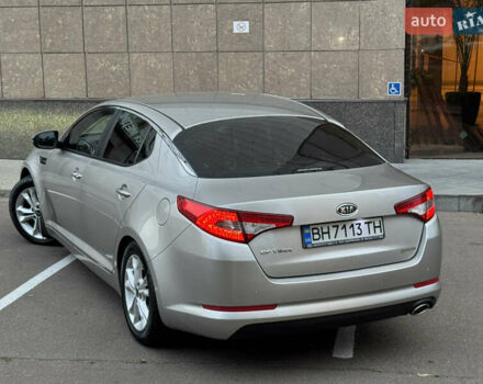 Серый Киа Оптима, объемом двигателя 2 л и пробегом 168 тыс. км за 9200 $, фото 16 на Automoto.ua