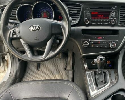 Серый Киа Оптима, объемом двигателя 2 л и пробегом 290 тыс. км за 7200 $, фото 4 на Automoto.ua