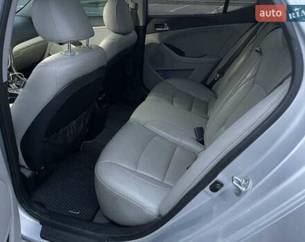 Серый Киа Оптима, объемом двигателя 2.36 л и пробегом 260 тыс. км за 7500 $, фото 9 на Automoto.ua