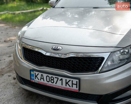 Серый Киа Оптима, объемом двигателя 2.4 л и пробегом 200 тыс. км за 9000 $, фото 17 на Automoto.ua