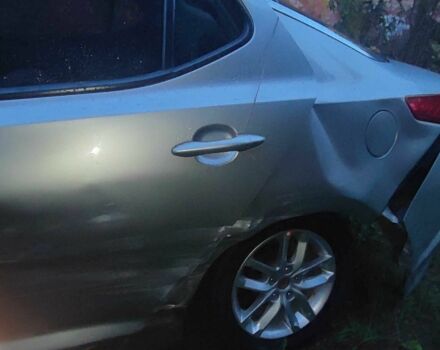 Серый Киа Оптима, объемом двигателя 2 л и пробегом 347 тыс. км за 3500 $, фото 8 на Automoto.ua