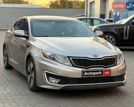 Серый Киа Оптима, объемом двигателя 2.4 л и пробегом 293 тыс. км за 10990 $, фото 2 на Automoto.ua