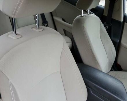 Серый Киа Оптима, объемом двигателя 2.36 л и пробегом 155 тыс. км за 10800 $, фото 9 на Automoto.ua