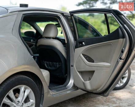 Серый Киа Оптима, объемом двигателя 2.4 л и пробегом 200 тыс. км за 9000 $, фото 52 на Automoto.ua