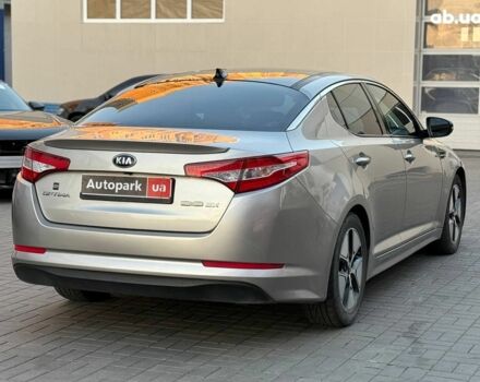 Серый Киа Оптима, объемом двигателя 2.4 л и пробегом 293 тыс. км за 10990 $, фото 5 на Automoto.ua