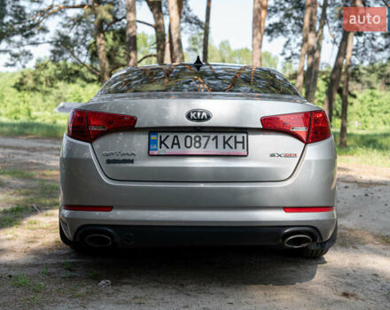 Серый Киа Оптима, объемом двигателя 2.4 л и пробегом 200 тыс. км за 9000 $, фото 5 на Automoto.ua