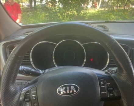 Серый Киа Оптима, объемом двигателя 2 л и пробегом 210 тыс. км за 6000 $, фото 4 на Automoto.ua
