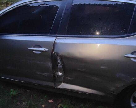 Серый Киа Оптима, объемом двигателя 2 л и пробегом 347 тыс. км за 3500 $, фото 5 на Automoto.ua