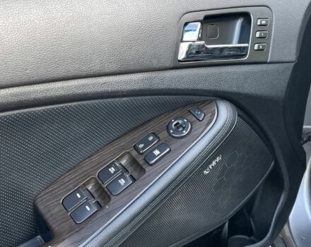 Серый Киа Оптима, объемом двигателя 2 л и пробегом 193 тыс. км за 9999 $, фото 8 на Automoto.ua