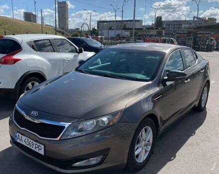 Серый Киа Оптима, объемом двигателя 2.36 л и пробегом 150 тыс. км за 9300 $, фото 3 на Automoto.ua