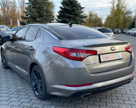 Серый Киа Оптима, объемом двигателя 2 л и пробегом 193 тыс. км за 9999 $, фото 4 на Automoto.ua