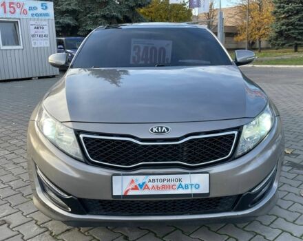 Серый Киа Оптима, объемом двигателя 2 л и пробегом 193 тыс. км за 9999 $, фото 1 на Automoto.ua