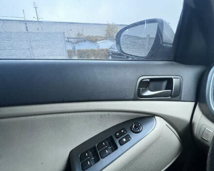 Серый Киа Оптима, объемом двигателя 2.36 л и пробегом 293 тыс. км за 7500 $, фото 16 на Automoto.ua