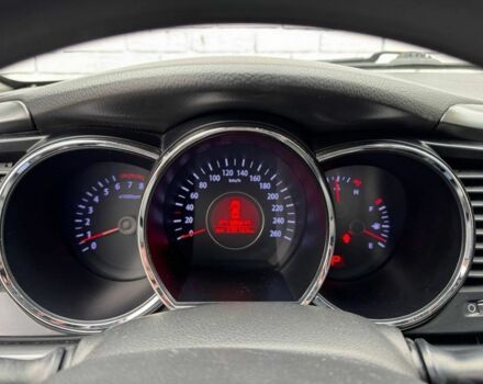 Серый Киа Оптима, объемом двигателя 2 л и пробегом 238 тыс. км за 6900 $, фото 17 на Automoto.ua