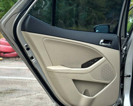 Серый Киа Оптима, объемом двигателя 2.4 л и пробегом 153 тыс. км за 10300 $, фото 46 на Automoto.ua