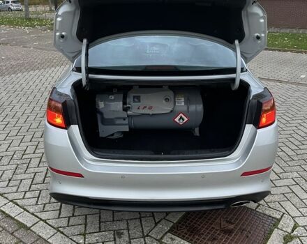 Серый Киа Оптима, объемом двигателя 2 л и пробегом 250 тыс. км за 9100 $, фото 6 на Automoto.ua