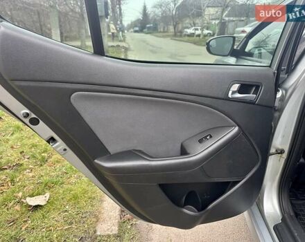 Серый Киа Оптима, объемом двигателя 2.36 л и пробегом 209 тыс. км за 9500 $, фото 40 на Automoto.ua