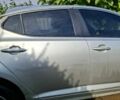 Сірий Кіа Оптіма, об'ємом двигуна 2 л та пробігом 160 тис. км за 3350 $, фото 2 на Automoto.ua