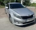 Сірий Кіа Оптіма, об'ємом двигуна 2 л та пробігом 381 тис. км за 6500 $, фото 1 на Automoto.ua