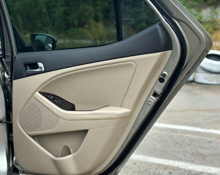 Серый Киа Оптима, объемом двигателя 2.4 л и пробегом 153 тыс. км за 10300 $, фото 53 на Automoto.ua