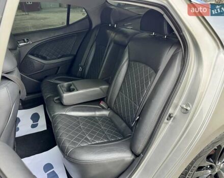 Сірий Кіа Оптіма, об'ємом двигуна 2 л та пробігом 115 тис. км за 9690 $, фото 23 на Automoto.ua