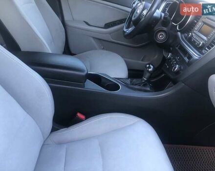 Киа Оптима 2014 в Раздельной на Automoto.ua Серый Киа Оптима, объемом двигателя 2.36 л и пробегом 160 тыс. км за 7200 $, фото 9 на Automoto.ua